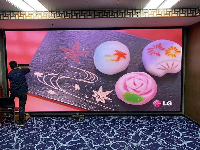 全彩LED显示屏,洛阳LED地砖屏