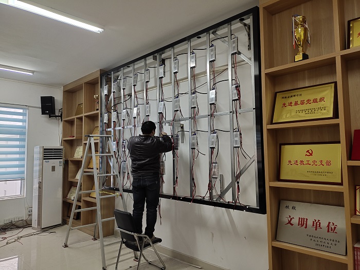 小间距LED显示屏,室内LED显示器